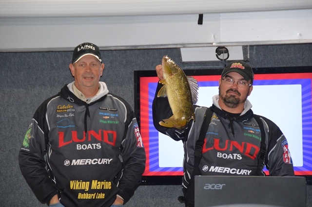 9741A8FE-4B90-44E6-929B-C61A31845D98