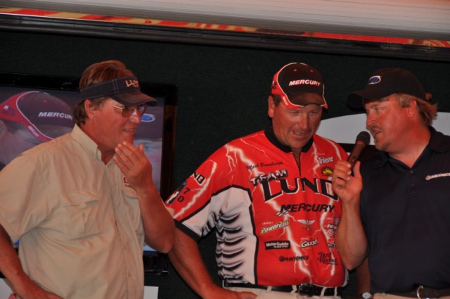 976D3773-279E-43C9-BA09-3E4219BB686E