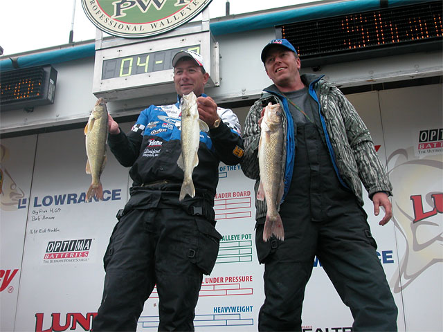 976D6ED9-FC99-4D16-8D86-D9666CC3A2E5