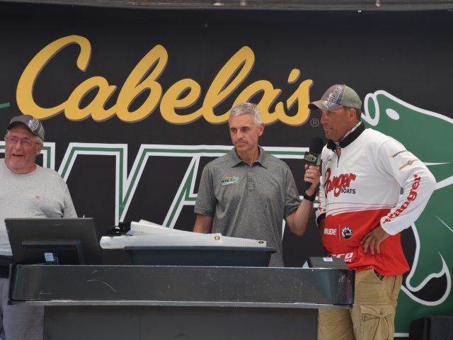 977F968B-8770-42A5-9FB6-B1DAFEDA8553