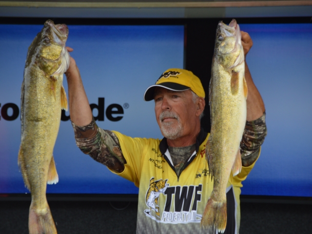 978023C9-26E4-4B38-A812-242606495B3E