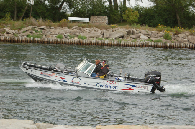 97934C16-E782-43E3-87B8-202B4132D8C3