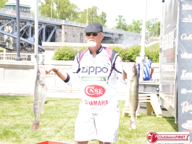 97B6F12C-A0D6-4FD7-857C-92B043E1AFD3