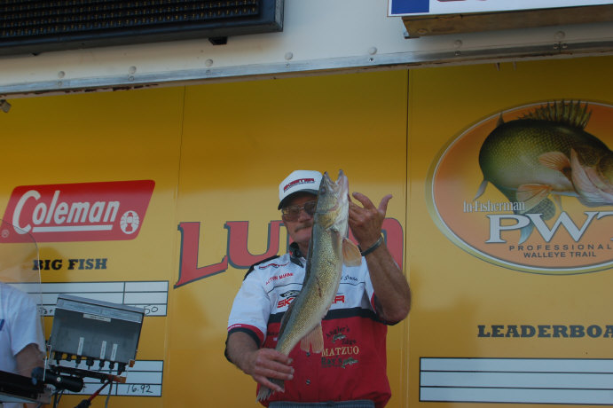 97D46565-0546-419A-8B24-2A9732235DF5