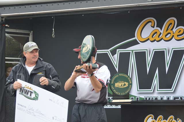 9806A3F8-58DC-4284-A6C3-CA37B7FDA245