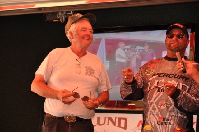 98117B10-1E23-4B03-B982-D412F11B69B0