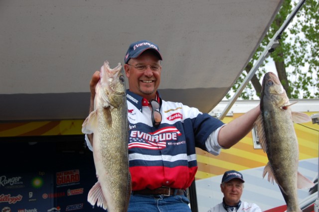 981DF075-F460-4512-82F5-8BF1043CE645