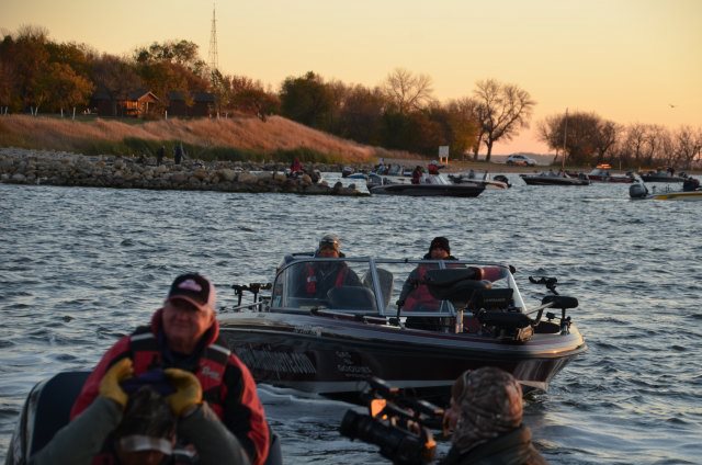 983D15D5-392F-48BC-9E5E-D319C727A17B