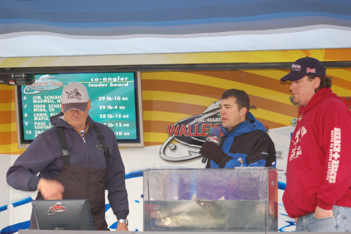 98683066-A5E4-41BF-99DF-BCF3D077BC73