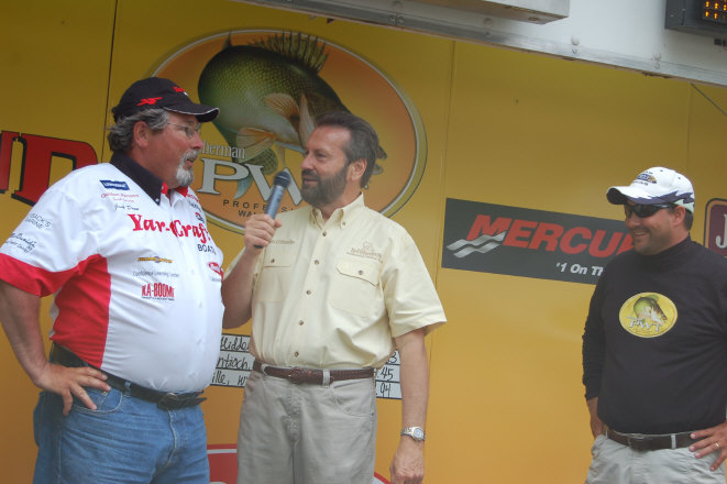 98EF2935-C428-4B8A-8F35-8C334D2895CB