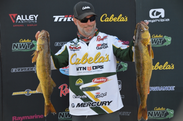 9929BE41-A677-4CD9-857C-27448F55F832