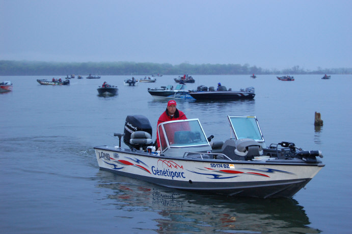 99383D4A-3D5E-4D57-84C4-B558AE8FF676