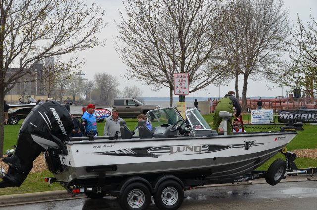 99C2A7C9-5905-4DFD-B96B-6E5960135F33