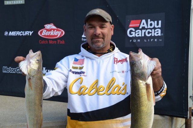 99D8B206-072B-49B7-BD8E-BA0413FC0B3B