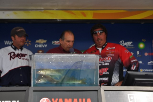 99F4A4A0-71AC-4641-BBC6-A8DAA558A341