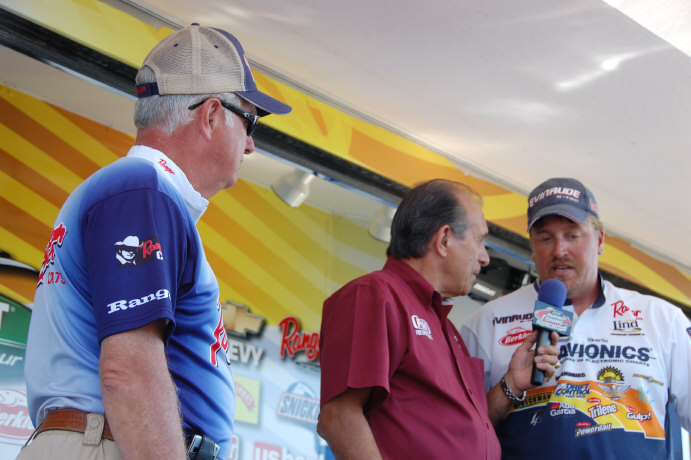 9A5249BB-FBA5-4467-B158-3E3D8438475F