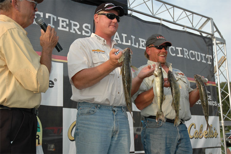 9A7A43F2-1407-4B25-8AD3-01586524E5E7