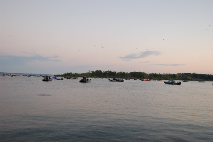 9AA53AE3-EF27-4858-9333-D0AB82CED598