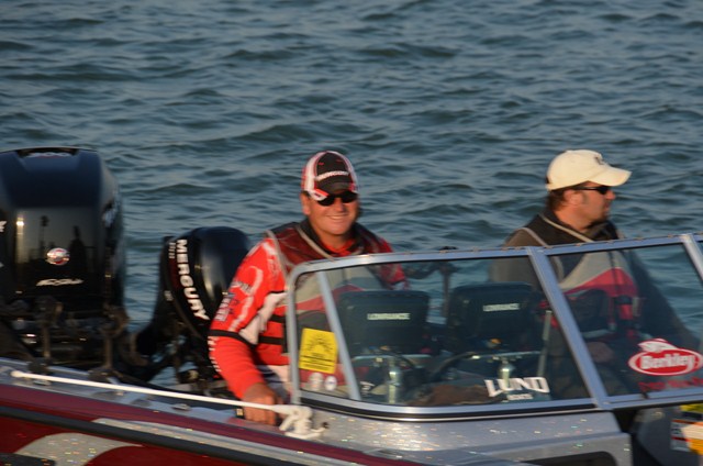 9AEF112D-9B3F-4532-B35A-CD3E74FFC6BB