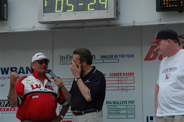 9B0A8B36-CD85-4F09-AEC8-C1279A683CCD