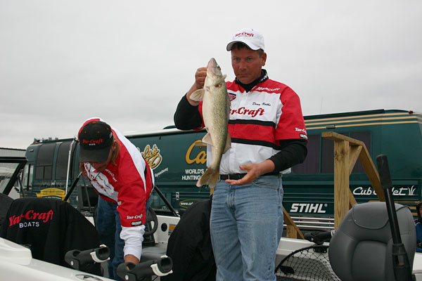 9B0DD1E9-5D1B-413D-942D-8D1851B5BF57