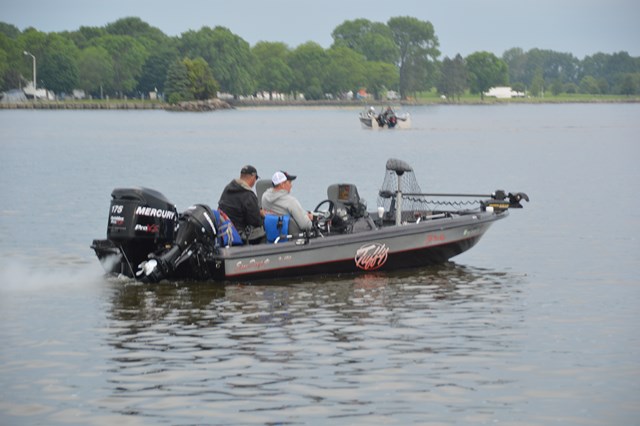 9B1F4296-53E5-427B-9202-482ABFCDEF70