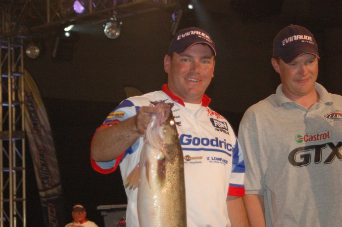 9B219288-4432-4EB8-85AF-201B325A9879