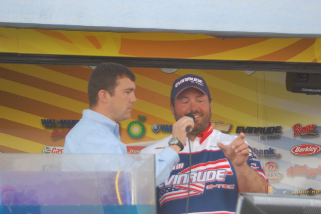 9B3229D3-974A-4FEC-8EFC-EA956A13007A