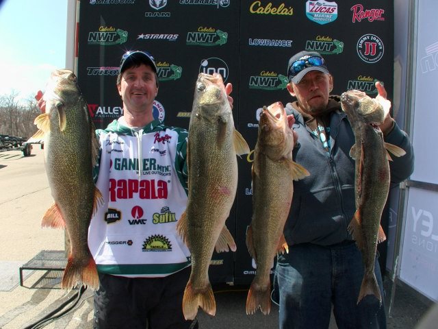 9B66E43F-60E1-4F0E-9B81-CCF16B4A342E