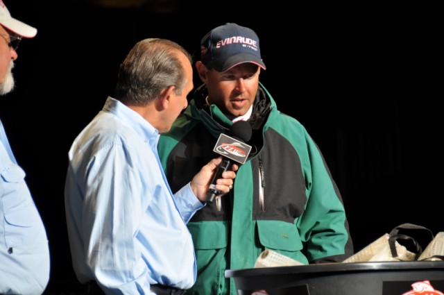 9B6A627E-9D78-40C4-947A-39981B3A0361