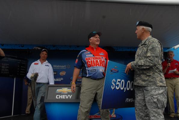 9B7257D0-590E-4B38-ABEE-480E6B4055F3