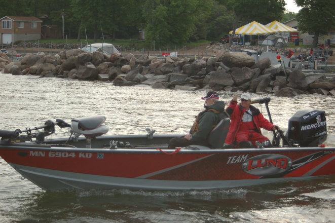 9B747B34-7BE0-4CC6-B0D7-C039FA955002