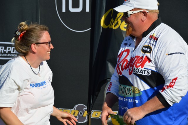 9B7D523D-4067-47C7-BA4B-188A99574CBB