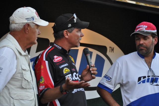 9BBB2DFE-426B-46F3-97D9-FF087323B645