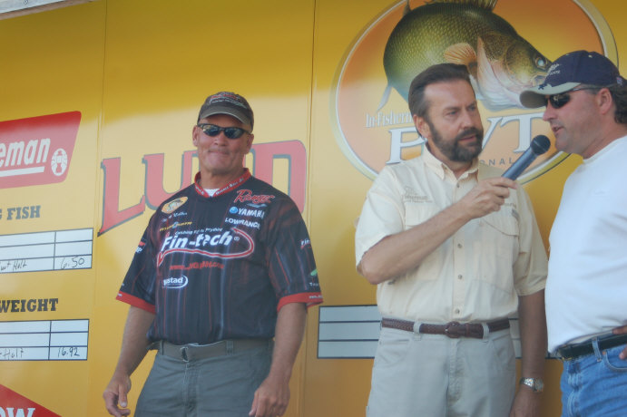 9BCBD102-CAC9-4DBA-BB25-9A2DF561FE5E