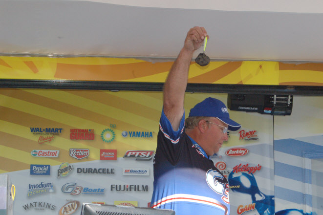 9BEB1477-1C48-4085-A513-7509FB9ED3A1