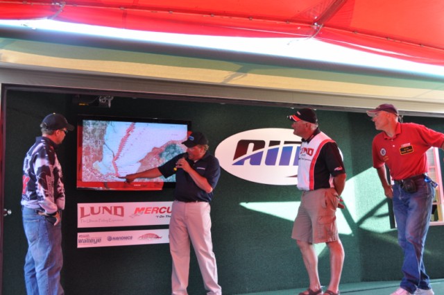 9C0B5951-9A31-4E7B-90BB-ECA5691BFF39