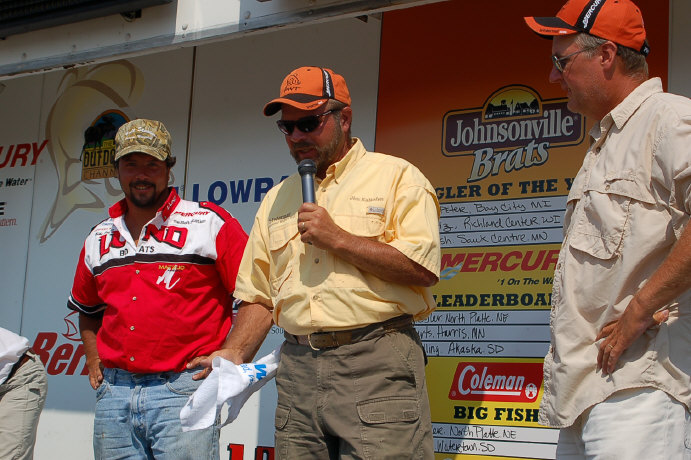 9C2C5CF2-1DC3-4B38-987D-191AFC68E64F