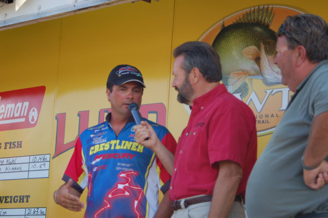 9C2E78E0-D26F-41D3-83E4-E5BA337EBFF8