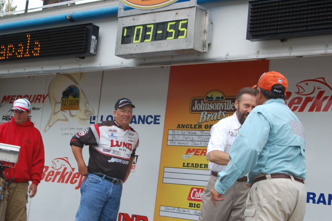 9C2F6AF0-F0C1-4AB7-8AAB-05D3BC254116