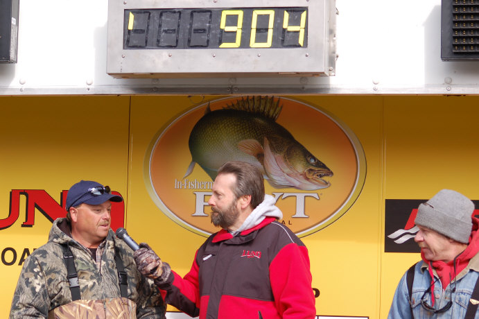 9C60ED94-77A6-49D5-82B2-066B45DB673E