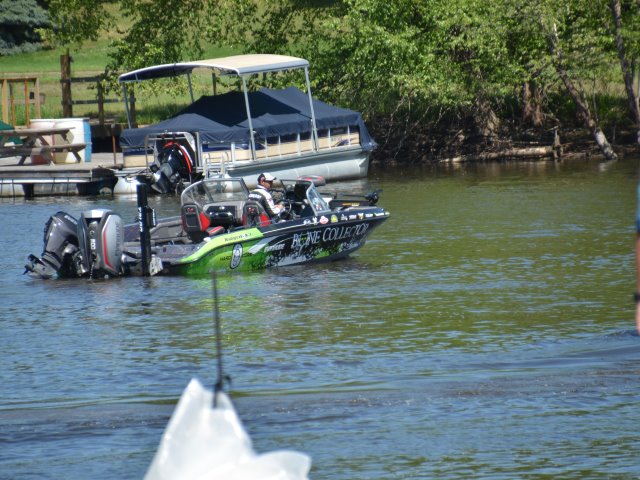 9C64897E-CE89-468B-8980-9F0E546C4EA1