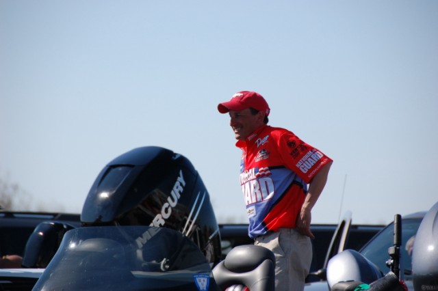 9C6625F1-2499-40A7-A868-E9D1496F9F5D