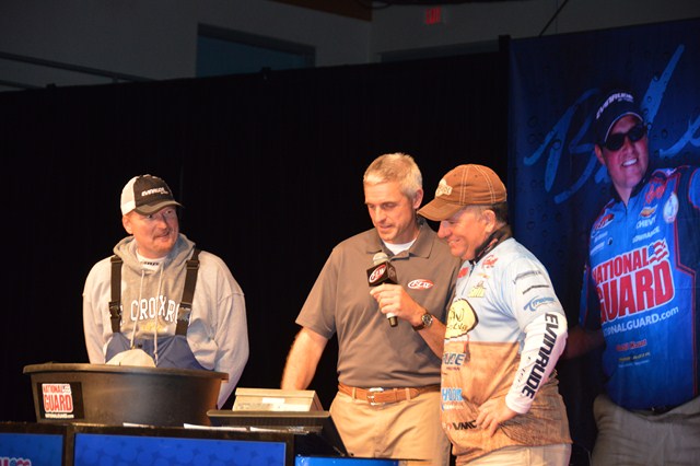 9C887FE4-E8C7-4BF3-A7BB-23F33AD07610