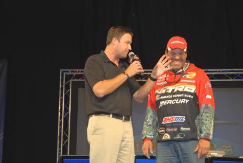 9CA1554B-0839-4B42-BBFE-1B13FF6BE625