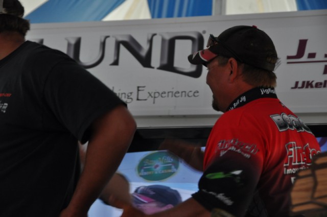 9CA2B270-474B-48EC-9128-C1E688B11B00