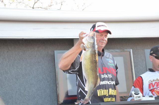 9CF3C190-CE61-4986-B9A0-1EF9F716AFDC