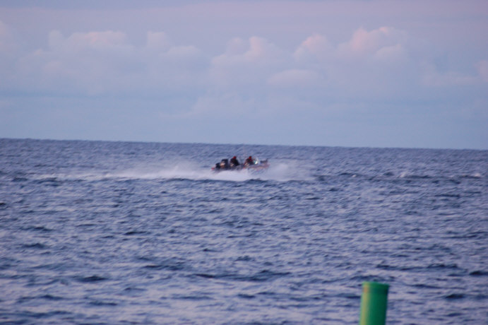 9CFA9FB6-0779-490C-B1B0-8937AF0AA5CD