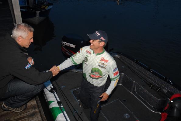 9D048A77-CD12-487D-8253-B1AF6129A3C0