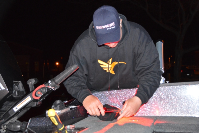 9D3271CC-F0F5-4B03-946B-F5A8785E3128